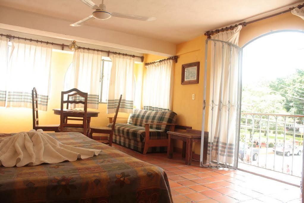 Hotel Casa Shaguibá Crucecita  Exteriér fotografie
